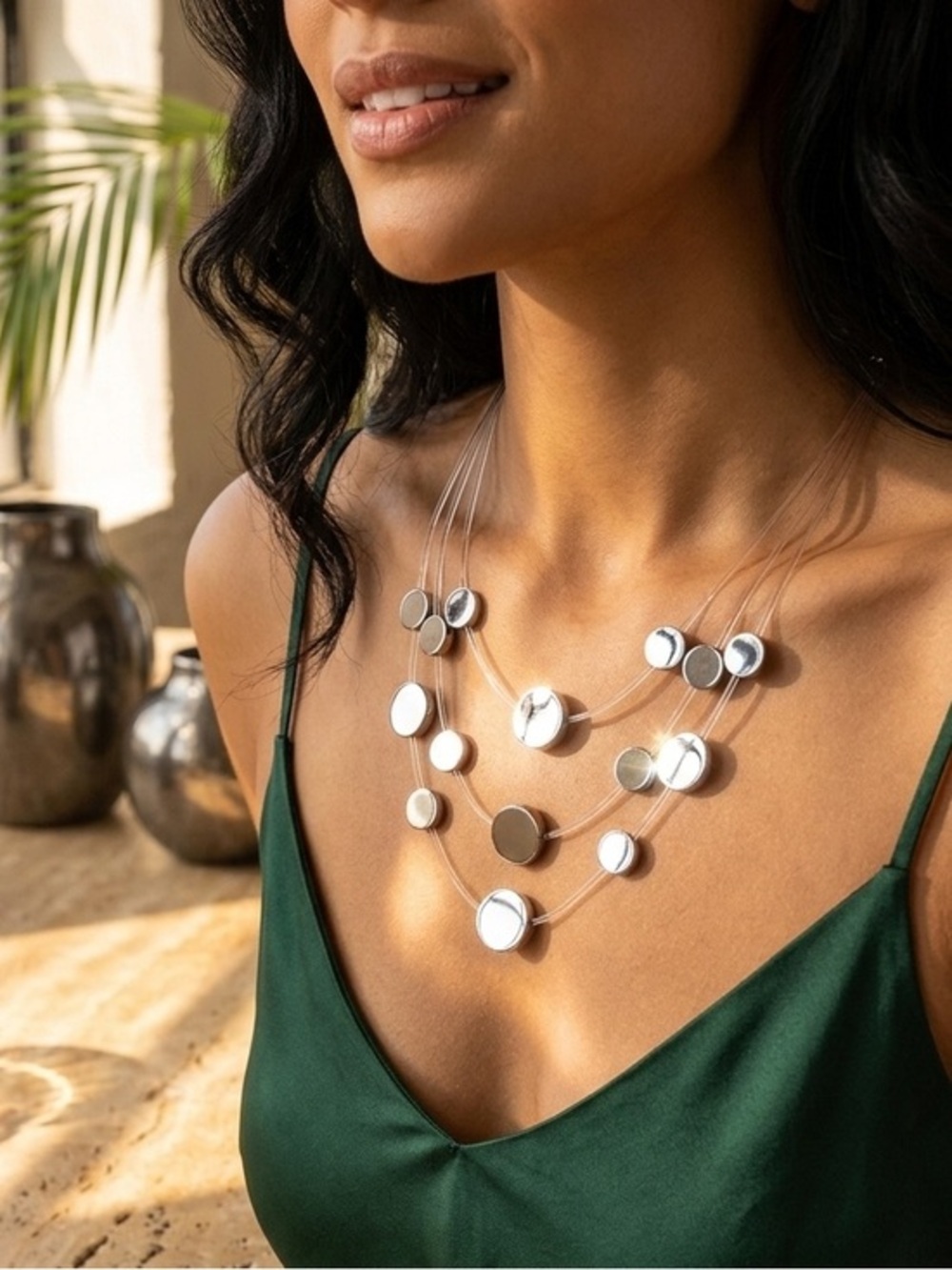 Boutique Elegant Silver Invisible Necklace Design